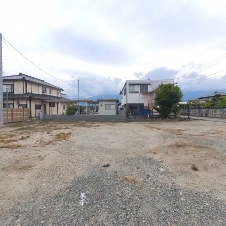 甲斐市西八幡、土地の画像です