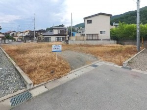 甲府市羽黒町、土地の画像です
