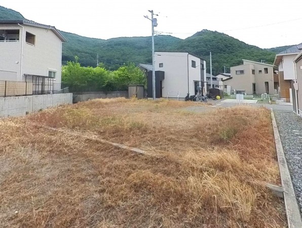 甲府市羽黒町、土地の画像です