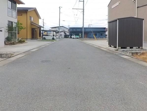 甲府市羽黒町、土地の画像です