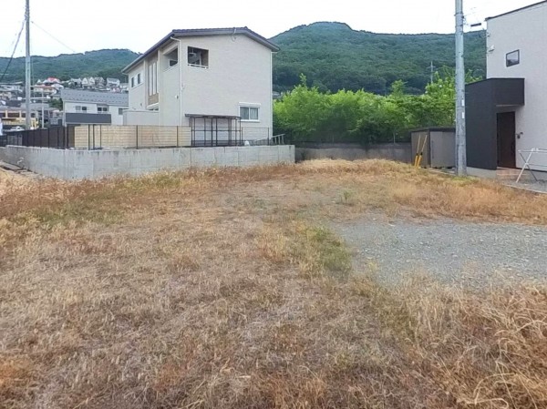 甲府市羽黒町、土地の画像です