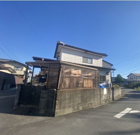 甲斐市西八幡、収益物件/住宅の画像です