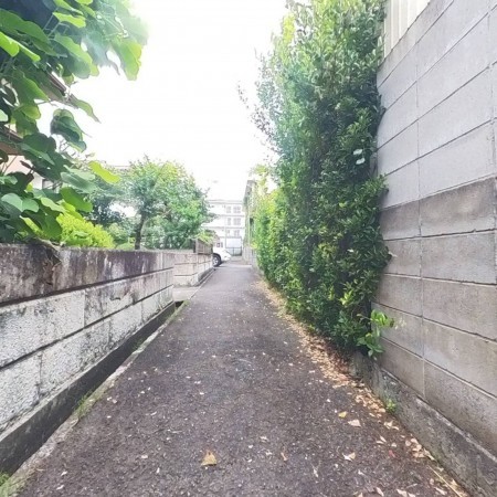 甲府市塩部、土地の画像です