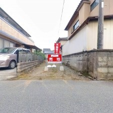 甲府市国母、土地の画像です