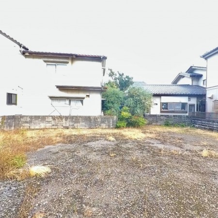 甲府市国母、土地の画像です