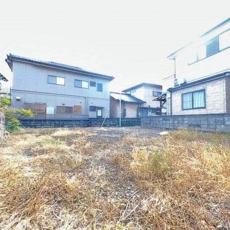 甲府市国母、土地の画像です