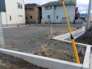 甲府市大里町、土地の画像です
