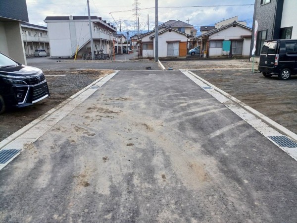 甲府市大里町、土地の画像です