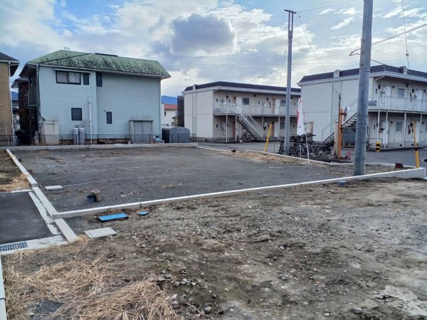 甲府市大里町、土地の画像です