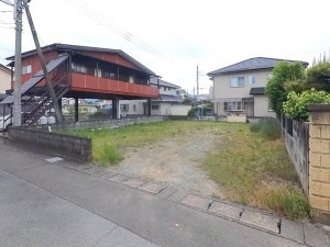 甲府市国母、土地の画像です