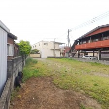甲府市国母、土地の画像です