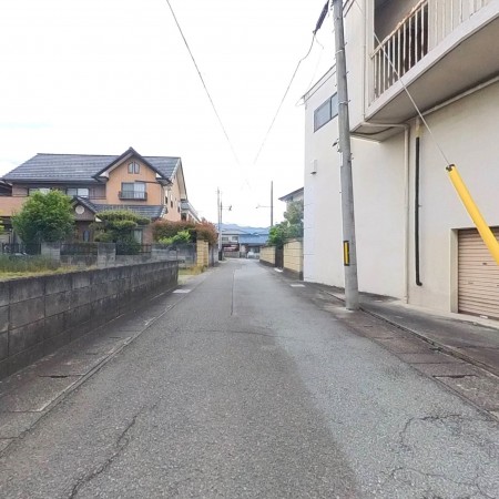 甲府市国母、土地の画像です