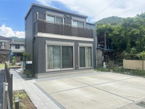 甲府市湯村、中古一戸建ての画像です