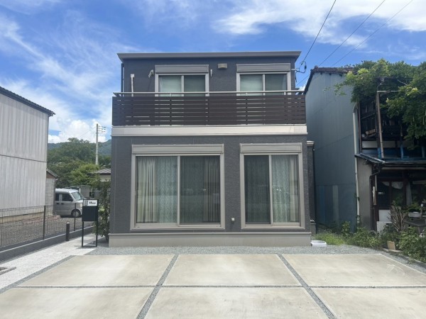 甲府市湯村、中古一戸建ての画像です