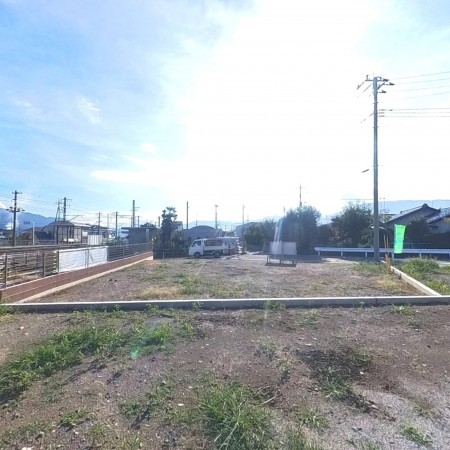 中巨摩郡昭和町河東中島、土地の画像です