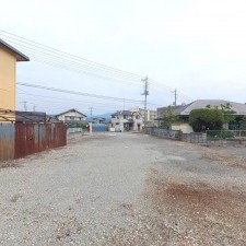 甲斐市万才、土地の画像です