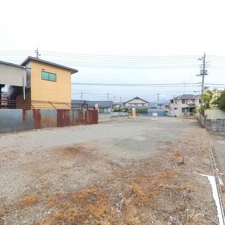 甲斐市万才、土地の画像です