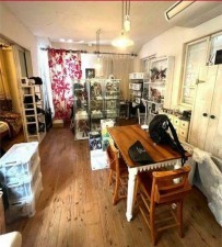 中巨摩郡昭和町押越、中古一戸建ての画像です