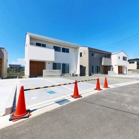 中巨摩郡昭和町河東中島、新築一戸建ての画像です