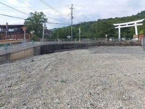 甲府市岩窪町、土地の画像です