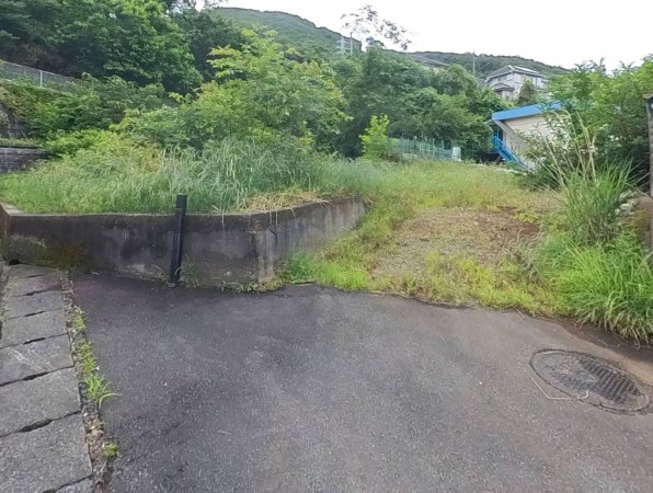 甲府市岩窪町、土地の画像です