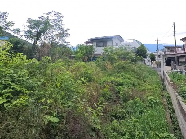 甲府市岩窪町、土地の画像です