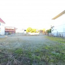 甲府市貢川、土地の画像です