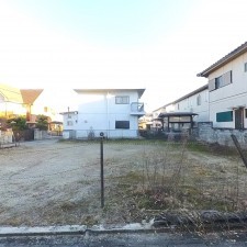 甲府市貢川、土地の画像です