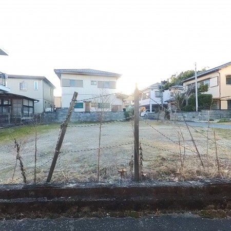 甲府市貢川、土地の画像です