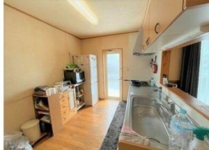 甲斐市島上条、中古一戸建ての画像です