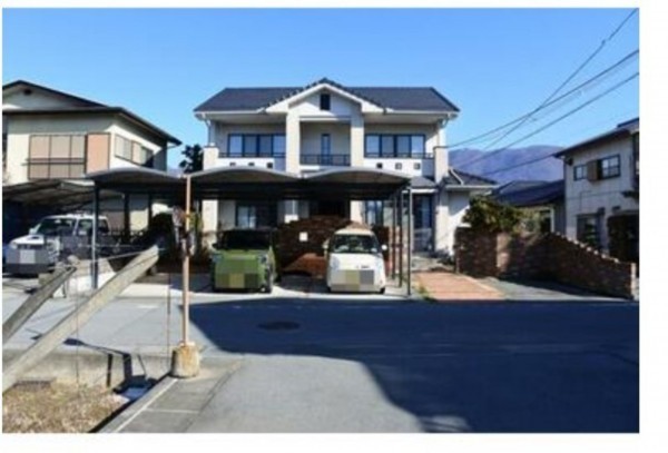 甲府市国玉町、中古一戸建ての画像です