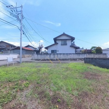 甲斐市宇津谷、土地の画像です
