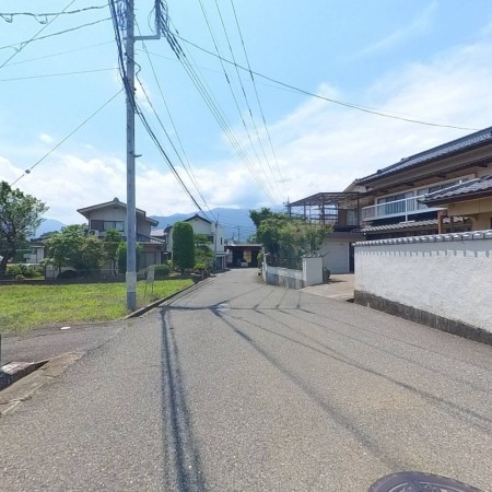 甲斐市宇津谷、土地の画像です