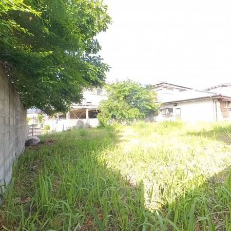 甲府市飯田、土地の画像です