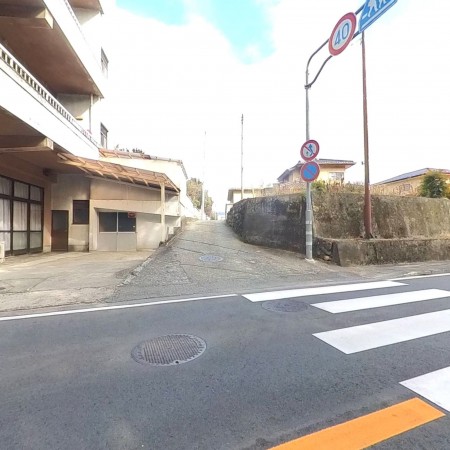 甲斐市宇津谷、土地の画像です