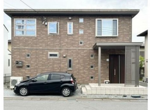 甲府市緑が丘、中古一戸建ての画像です