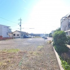 甲府市酒折、土地の画像です