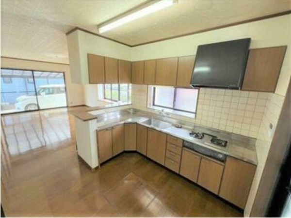甲府市荒川、中古一戸建ての画像です