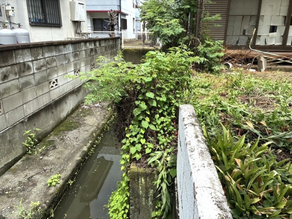 甲府市大里町、土地の画像です