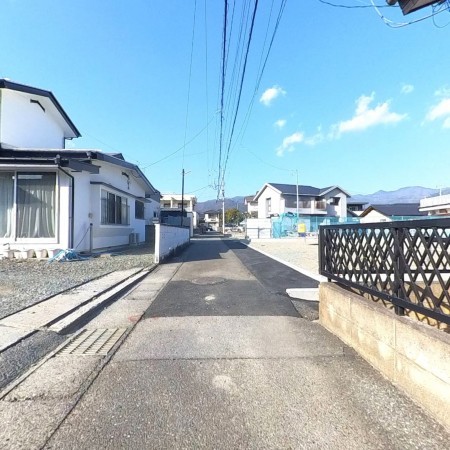 甲府市塩部、土地の画像です