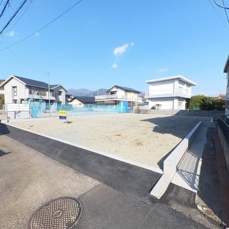 甲府市塩部、土地の画像です