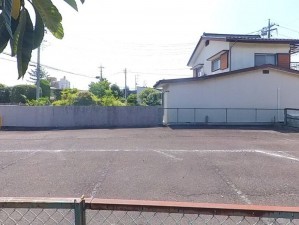 甲府市国母、土地の画像です