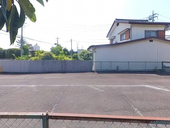 甲府市国母、土地の画像です