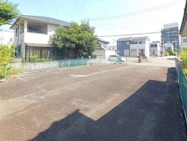 甲府市国母、土地の画像です