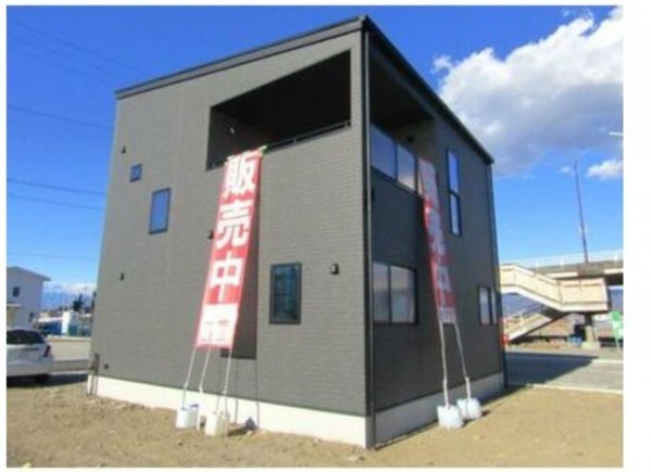 中巨摩郡昭和町河東中島、新築一戸建ての画像です