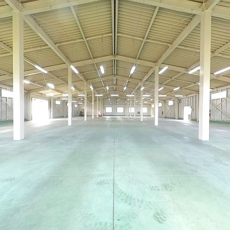 北杜市白州町鳥原、収益物件/倉庫の画像です