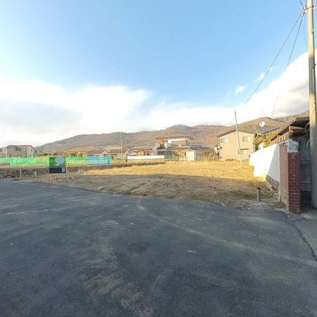 甲府市湯村、土地の画像です