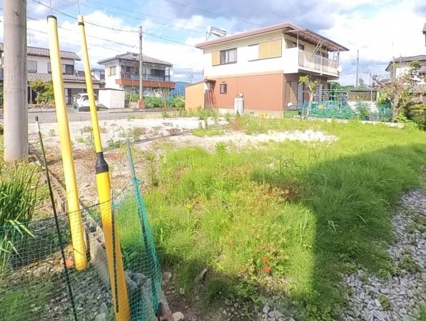 甲斐市玉川、土地の画像です