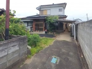 甲府市国母、土地の画像です