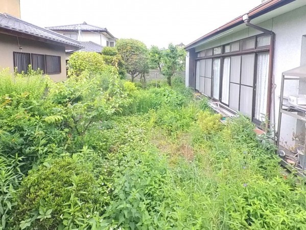甲府市国母、土地の画像です